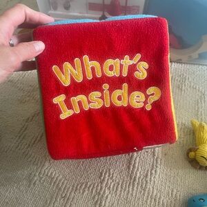 Lakeshore learning what’s inside soft feely box educational toy